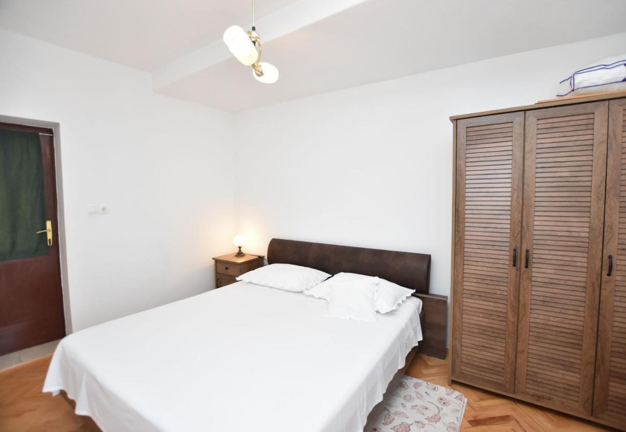 Apartment Miledina Primošten Eksteriør bilde